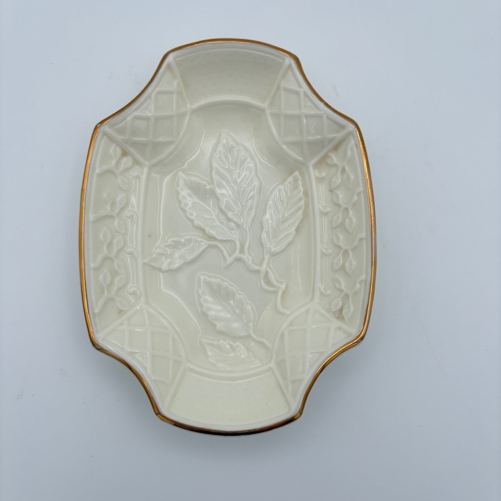 FITZ & FLOYD ESSENTIALS TRINKET TRAY/NUT DiSH GOLD TRIM BOTANICAL COLLECTION